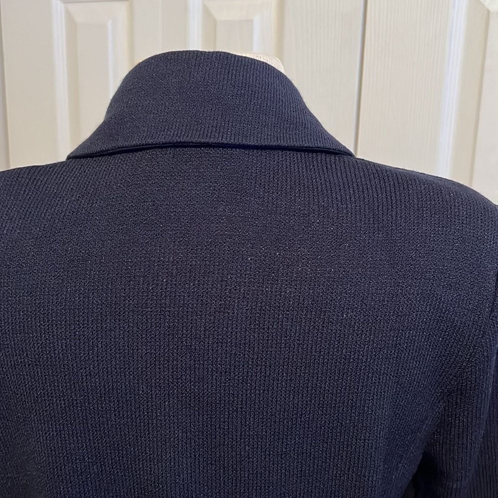 Vintage St. John Collection Navy Blue Long Knit Jacket with Gold Buttons Size 6 - Picture 9 of 16
